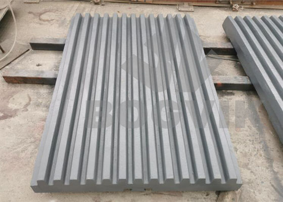 Pièces détachées de concasseur à mâchoires en acier à haute teneur en manganèse Plaque à mâchoires fixe Plaque à mâchoires mobile