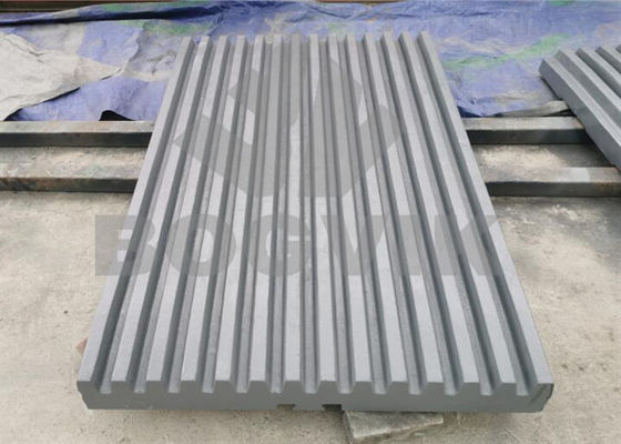 Pièces détachées de concasseur à mâchoires en acier à haute teneur en manganèse Plaque à mâchoires fixe Plaque à mâchoires mobile