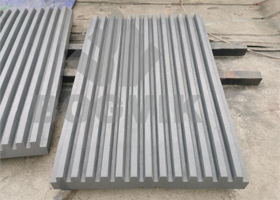 Pièces détachées de concasseur à mâchoires en acier à haute teneur en manganèse Plaque à mâchoires fixe Plaque à mâchoires mobile