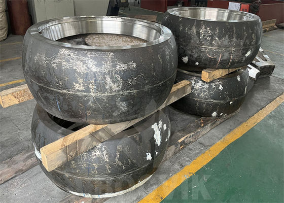 Pièces de machines minières chrome avec rouleaux de broyage à inserts en céramique